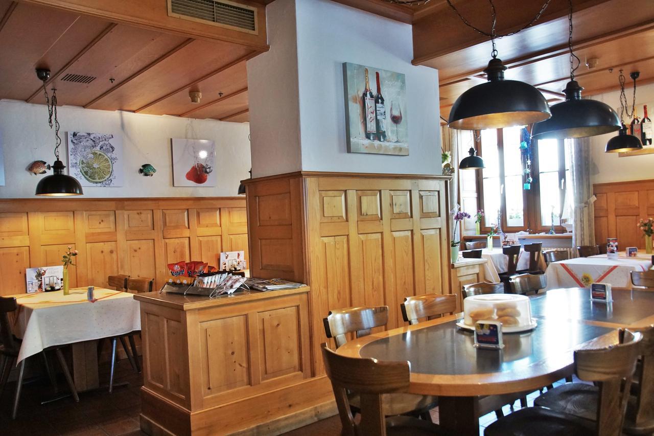Hotel Gotthard Брюг Екстериор снимка